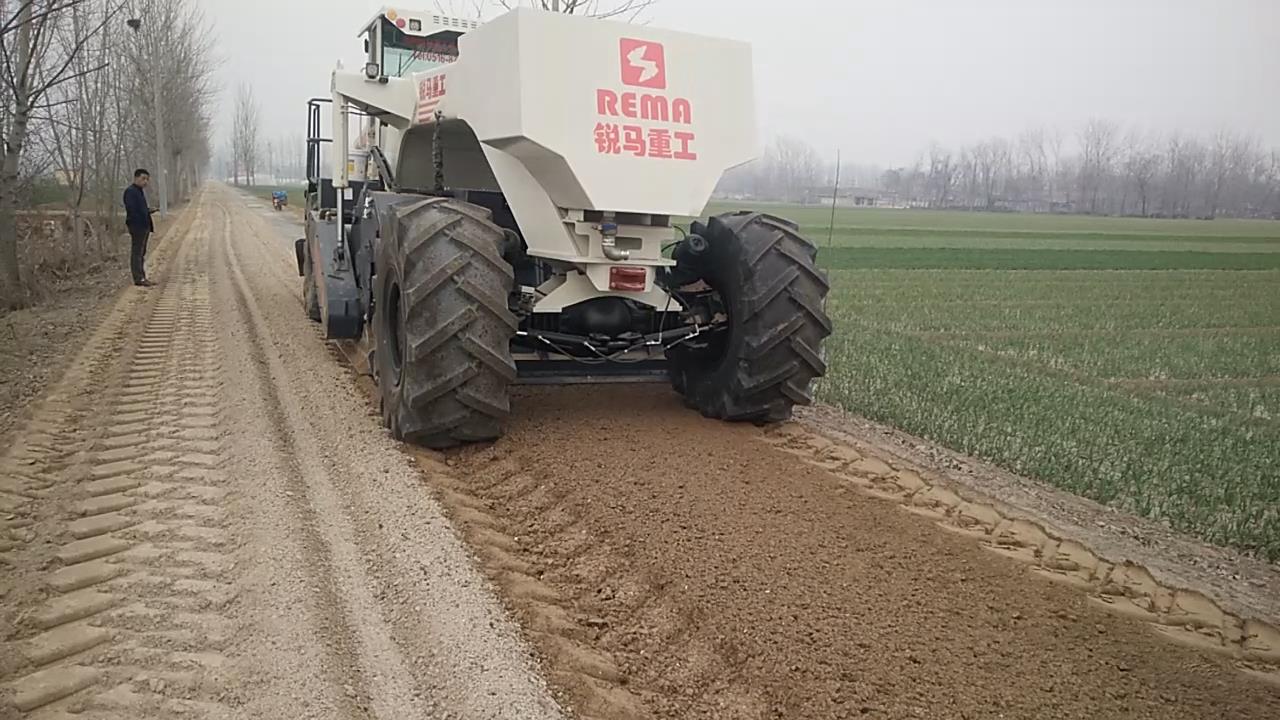 RZ580，荷澤灰土路基冷再生